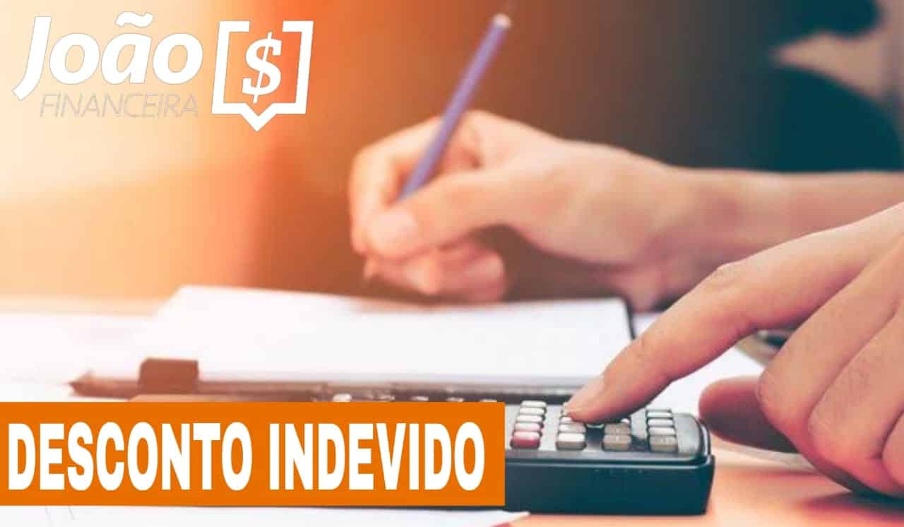 É investigado pelo Ministério Público Federal casos em que foi realizado indevidamente contribuições de parte do valor pago pelos benefícios de aposentadoria sem a assinatura de nenhum documento, de acordo com o INSS