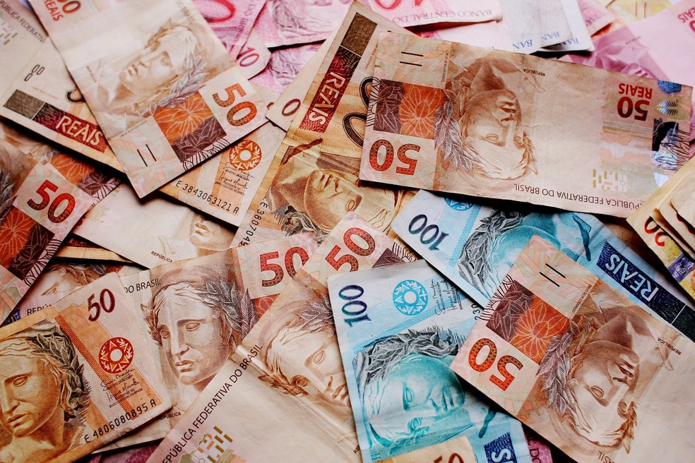 Grupo de brasileiros poderão receber um pagamento extra no valor de R$550,00 pelo INSS, veja quem possui o direito de receber!