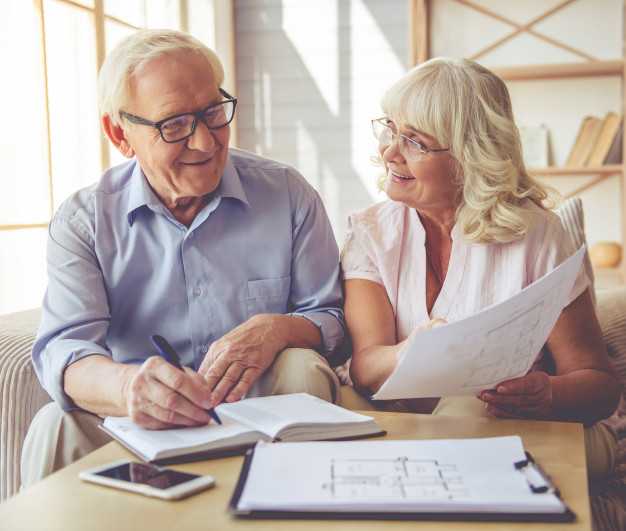 O relator do décimo quarto salário para aposentados movimentou as tramitações do projeto que favorecem a aprovação! Confira: