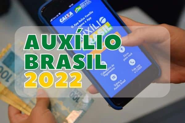 Auxílio Brasil passa por reajuste e paga 600 reais a grupo de beneficiários.