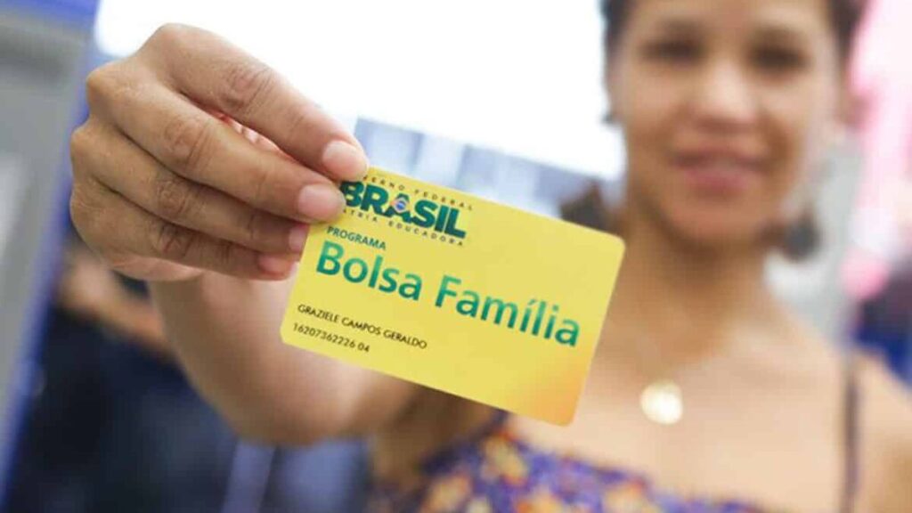Corte de Benefícios pelo Governo Prejudica milhares de famílias, saiba se você foi prejudicado! (Fonte: Edição/João Financeira)