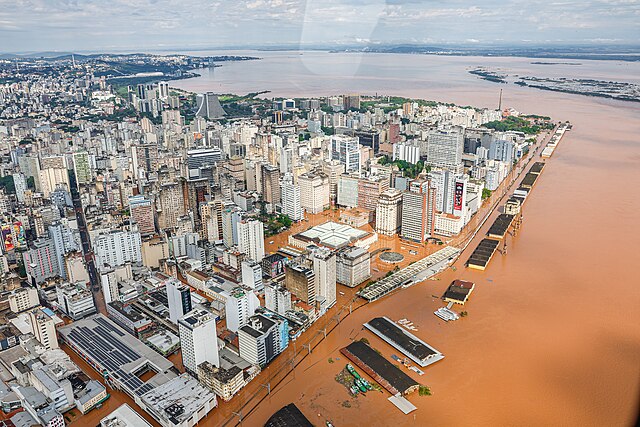 imagem da cidade de Porto Alegre após a enchente