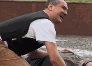 Confira quem é o acusado de matar idosos com "voadora" (Fonte: Reprodução Google)