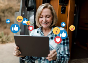 Idosa nas redes sociais - lançamento da primeira rede social para idosos