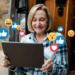 Idosa nas redes sociais - lançamento da primeira rede social para idosos
