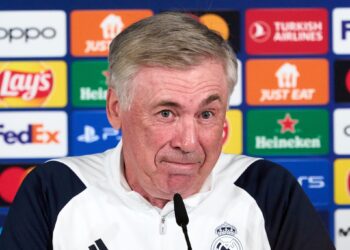 imagem do técnico do real madrid, carlo ancelotti