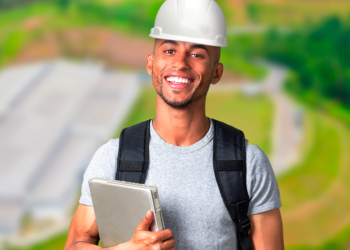 imagem de um jovem indo para o trabalho conquistado pelo bolsa trabalho